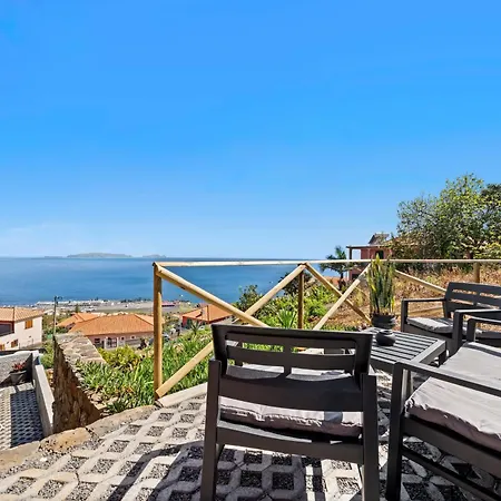 Casa Da Cristina Santa Cruz (Madeira)